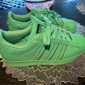 Adidas Hi Res Sneakers